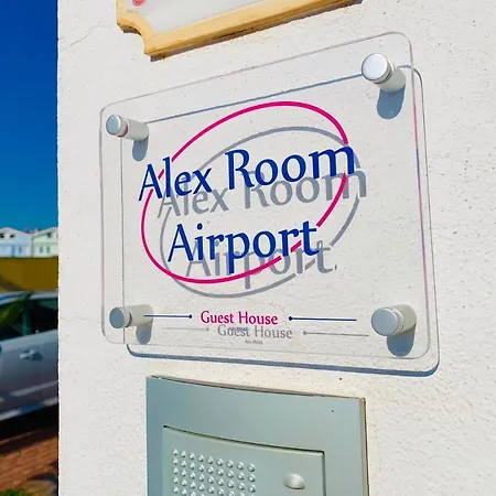 Alex Airport * Elmas