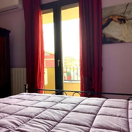 Alex Airport Bed & Breakfast Elmas